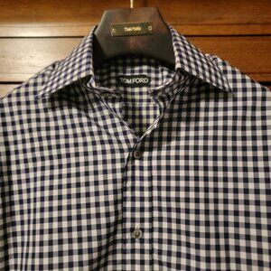 TOM FORD MENS SHIRT LONG SLEEVEES checkered pattern SZ 40 x 15.75
